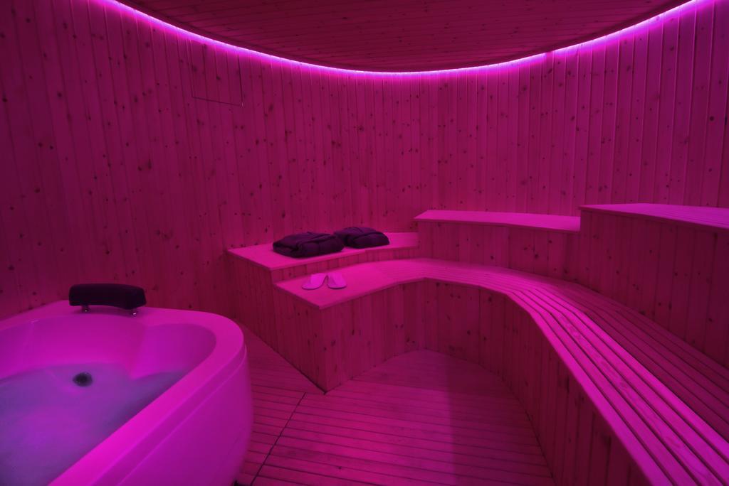 Coconut Villa Alimos Екстериор снимка