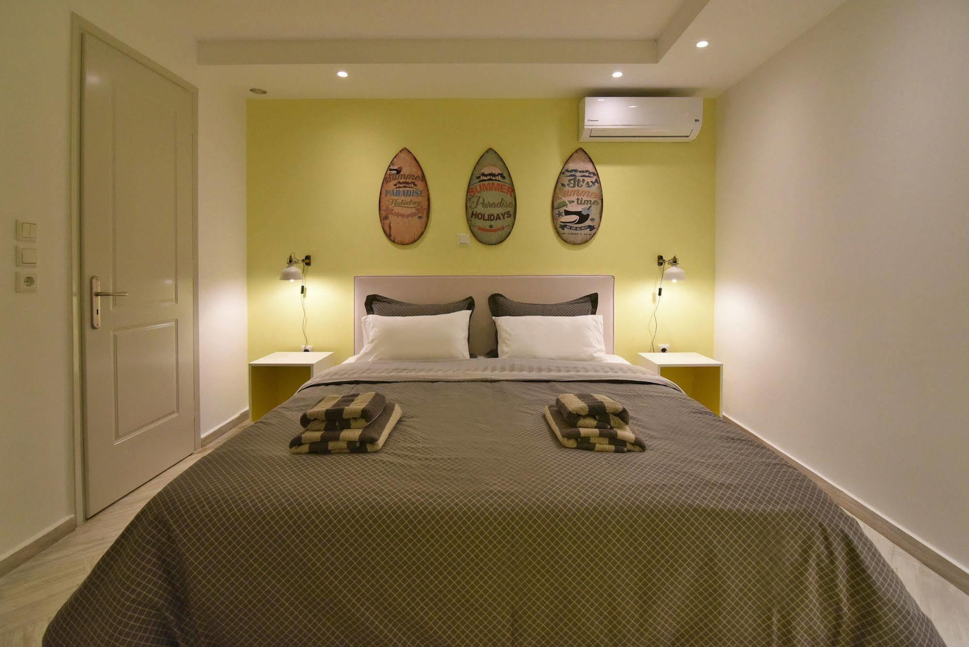 Coconut Villa Alimos Екстериор снимка